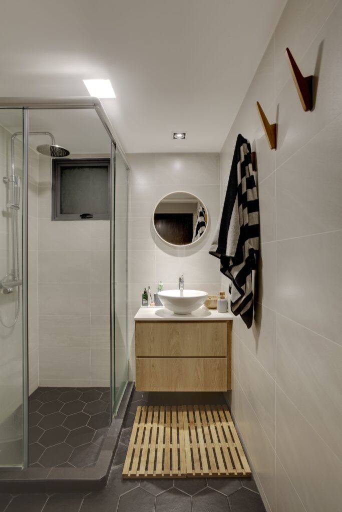 Japanese Modernism bathroom