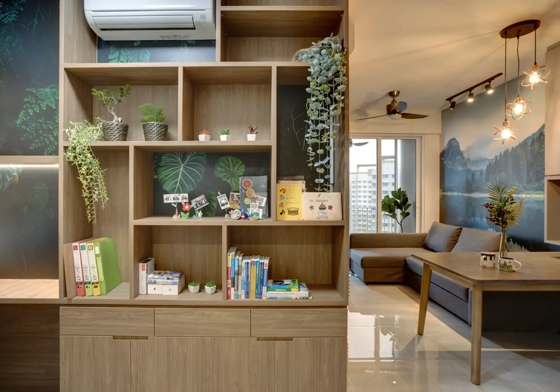 Paradise in the City study room